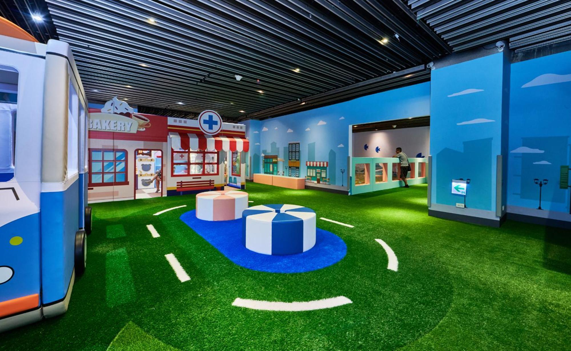 Grand Bay Resort Hotel Hengchun Exterior photo The Children's Museum of Oakville